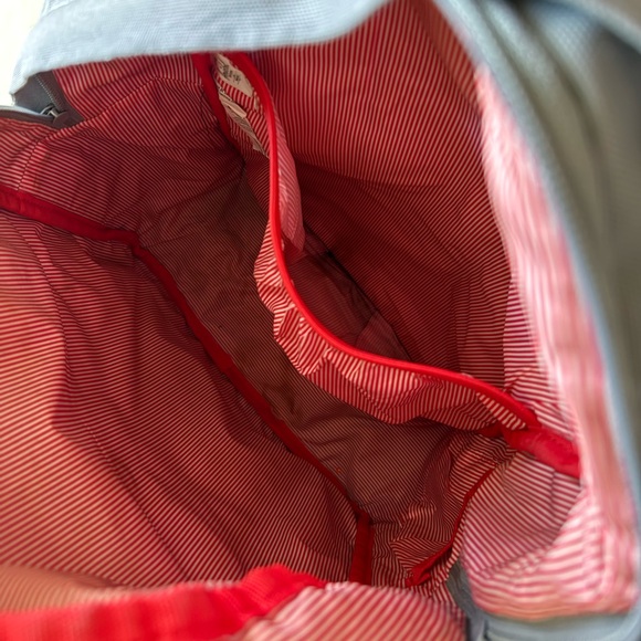 Backpack - Picture 6 of 6